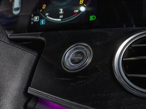 Седан Mercedes-benz E-класс 2020 года, 4550000 рублей, Волгоград