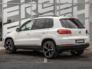 Внедорожник Volkswagen Tiguan 2015 года, 1543000 рублей, Краснодар