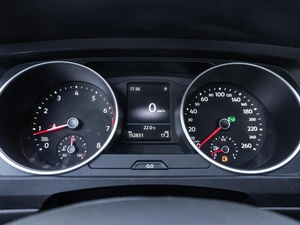 Внедорожник Volkswagen Tiguan 2019 года, 2049000 рублей, Волгоград