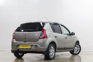 Хетчбэк Renault Sandero 2012 года, 499000 рублей, Новокузнецк