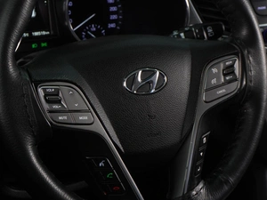 Внедорожник Hyundai Santa Fe 2017 года, 1999000 рублей, Воронеж