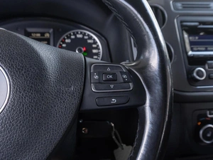 Внедорожник Volkswagen Tiguan 2014 года, 1349000 рублей, Волгоград