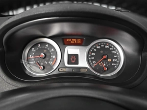 Хетчбэк Renault Clio 2006 года, 639000 рублей, Ставрополь