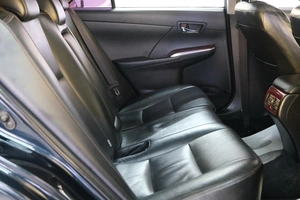 Седан Toyota Camry 2013 года, 1599000 рублей, Омск