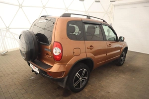 Внедорожник Chevrolet Niva 2017 года, 780000 рублей, Орёл