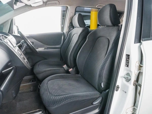 Хетчбэк Toyota Ractis 2009 года, 799000 рублей, Сургут