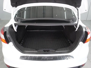 Седан Ford Focus 2012 года, 889000 рублей, Воронеж