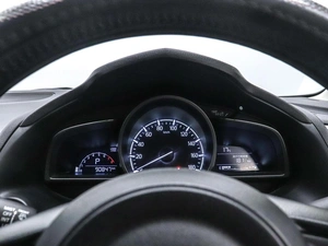 Седан Mazda Axela 2016 года, 1250000 рублей, Красноярск