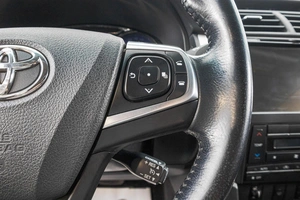 Седан Toyota Camry 2016 года, 2319000 рублей, Барнаул