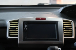 Минивэн Honda Freed 2014 года, 1289000 рублей, Омск