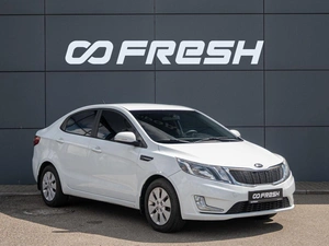 Седан Kia Rio 2013 года, 970000 рублей, Краснодар