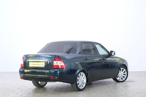 Седан ВАЗ (LADA) Priora 2007 года, 389000 рублей, Омск
