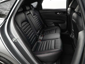 Хетчбэк Kia K3 2022 года, 2950077 рублей, Москва