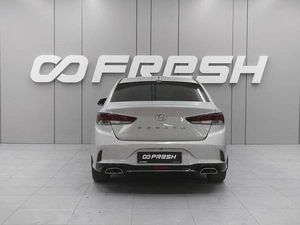 Седан Hyundai Sonata 2019 года, 1890000 рублей, Ростов-на-Дону