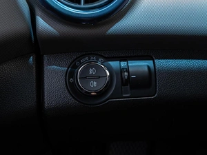 Хетчбэк Chevrolet Aveo 2013 года, 800000 рублей, Краснодар