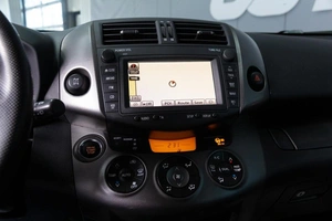 Внедорожник Toyota RAV4 2010 года, 1480000 рублей, Нижневартовск