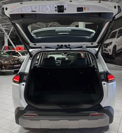Внедорожник Toyota RAV4 2026 года, 4067000 рублей, Красноярск