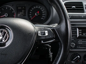 Седан Volkswagen Polo 2019 года, 1515000 рублей, Краснодар