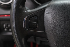 Внедорожник Renault Kaptur 2018 года, 1249000 рублей, Новокузнецк