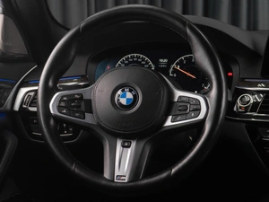 Седан BMW 5 серия 2019 года, 3899000 рублей, Тюмень