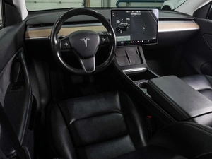 Внедорожник Tesla Model Y 2021 года, 5099000 рублей, Воронеж