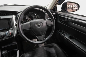 Универсал Toyota Corolla Fielder 2019 года, 1349000 рублей, Новокузнецк