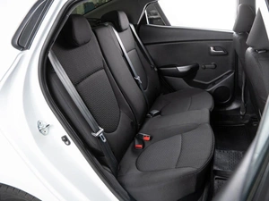 Седан Kia Rio 2012 года, 875000 рублей, Волгоград