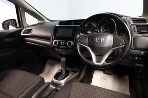 Хетчбэк Honda Fit 2014 года, 999000 рублей, Новосибирск