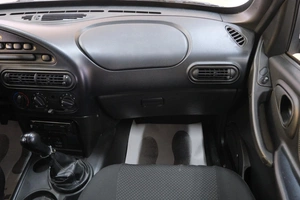 Внедорожник Chevrolet Niva 2013 года, 619000 рублей, Омск