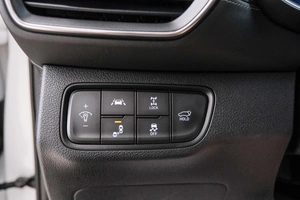 Внедорожник Hyundai Santa Fe 2018 года, 2699000 рублей, Красноярск