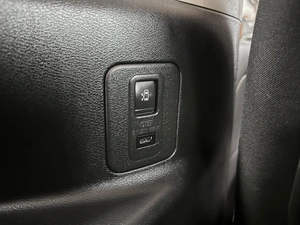 Минивэн Nissan Serena 2016 года, 1640000 рублей, Красноярск