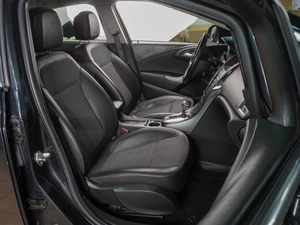 Хетчбэк Opel Astra 2011 года, 709000 рублей, Воронеж