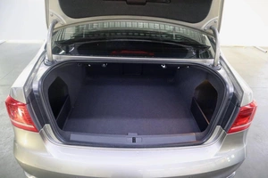 Седан Volkswagen Passat 2013 года, 1485000 рублей, Смоленск
