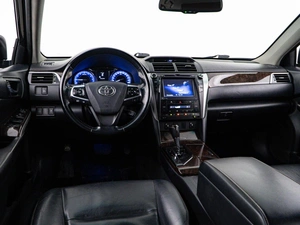 Седан Toyota Camry 2014 года, 1728055 рублей, Москва