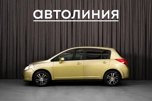 Хетчбэк Nissan Tiida 2005 года, 579000 рублей, Красноярск