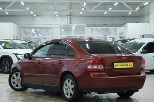 Седан Volvo S40 2007 года, 689000 рублей, Омск