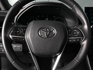Седан Toyota Avalon 2022 года, 3633000 рублей, Ростов-на-Дону