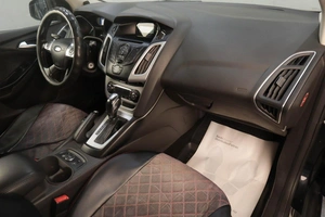 Хетчбэк Ford Focus 2014 года, 829000 рублей, Челябинск
