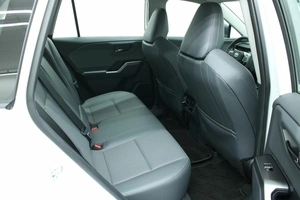 Внедорожник Toyota RAV4 2026 года, 4295000 рублей, Красноярск