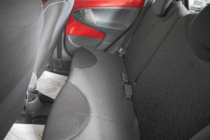 Хетчбэк Peugeot 107 2010 года, 509000 рублей, Кемерово