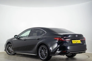 Седан Toyota Camry 2024 года, 4639000 рублей, Оренбург