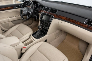 Лифтбек Skoda Superb 2011 года, 929000 рублей, Челябинск