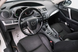 Седан Mazda 3 2013 года, 849000 рублей, Красноярск