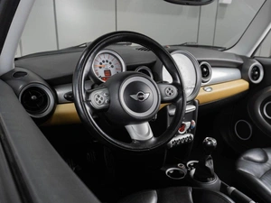 Хетчбэк MINI Cooper S 2007 года, 890000 рублей, Тюмень