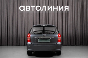 Минивэн Toyota Wish 2003 года, 725000 рублей, Красноярск