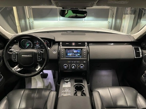 Внедорожник Land Rover Discovery 2017 года, 3500000 рублей, Красноярск