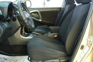 Внедорожник Toyota RAV4 2009 года, 1359000 рублей, Омск