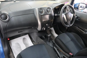 Хетчбэк Nissan Note 2015 года, 799000 рублей, Омск