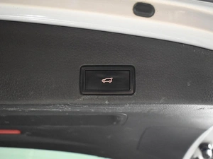 Внедорожник Volkswagen Touareg 2013 года, 1843200 рублей, Казань