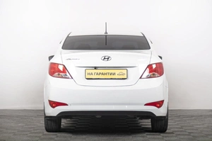 Седан Hyundai Solaris 2016 года, 1339000 рублей, Томск